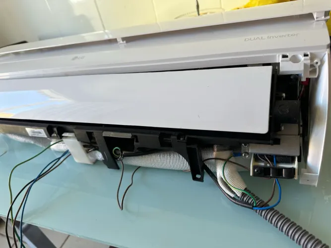 Ar LG dual 12.000 btus ainda na garantia