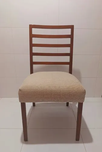 4 Cadeira madeira