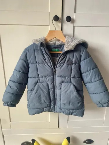 Casaco infantil super quentinho Benneton