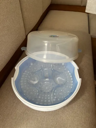 1 - Colchonete Dobrável para Berço 2-Esterilizador de Mamadeiras e Chupeta