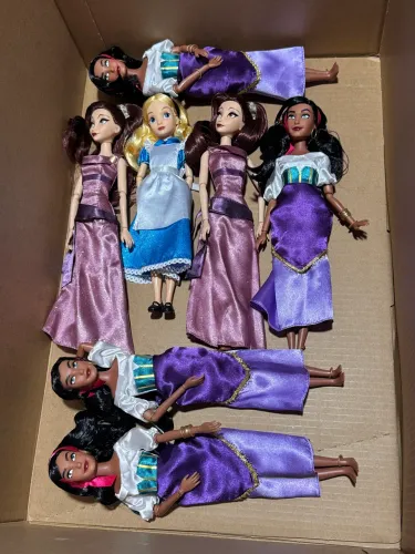 Boneca Alice, Megara ou Esmeralda Originais Disney