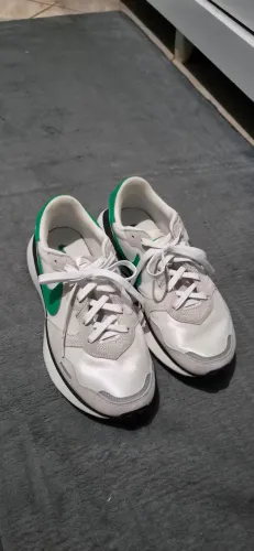 Nike Phoenix Waffle 40