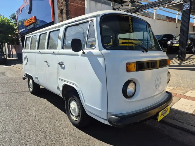 Volkswagen Kombi Standard/ Luxo/ Serie Prata 1996