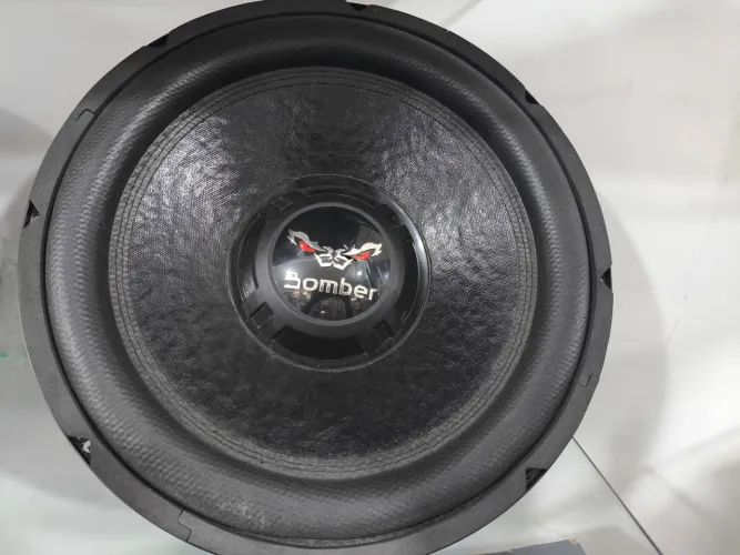 Subwoofer Bomber 15 