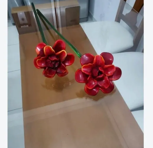 Par de flores ( rosas) em vidro cristal p/mesa jantar, centro, aparador etc