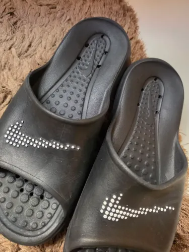 chinelo sandália nike benassi slide 40