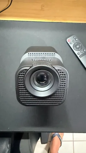 Projetor Portátil de Alta Qualidade