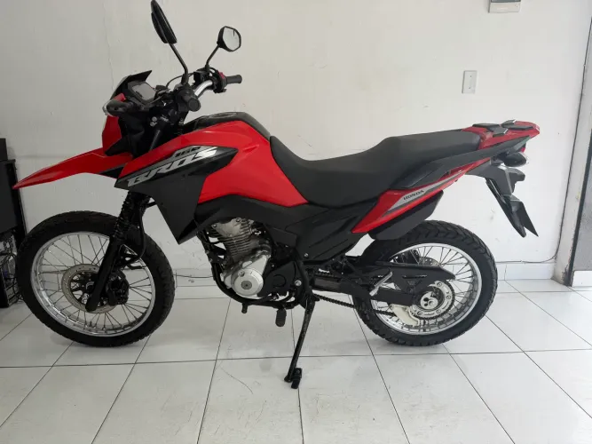 HONDA BROS 160cc - ANO 2025 - ESTADO DE 0 KM