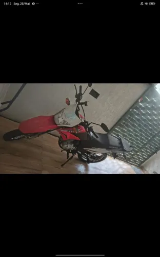 Vendo Bros ESD flex 2014 150 cc funcionando normalmente
