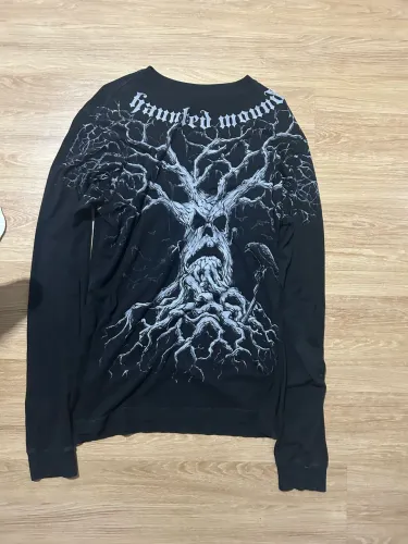 Camiseta Affliction Haunted Mound Harold