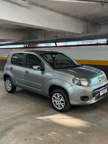 Fiat Uno Vivace Celeb. 1.0 EVO F.flex 8V 5P 2015