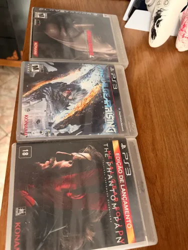 METAL GEAR 3 jogos ps3