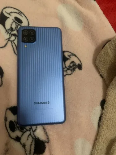 SAMSUNG M12 POR 500R$