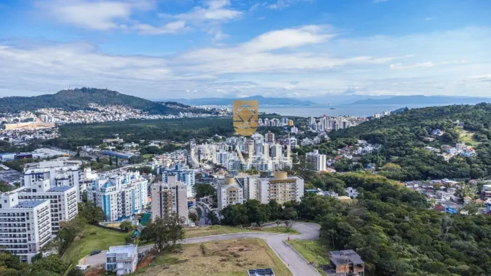 Terreno em Loteamento no Itacorubi com vista para a Baia Norte com 495m² R$1.300.000,00