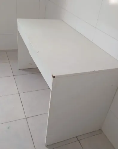 Penteaderia com 2 gavetas 