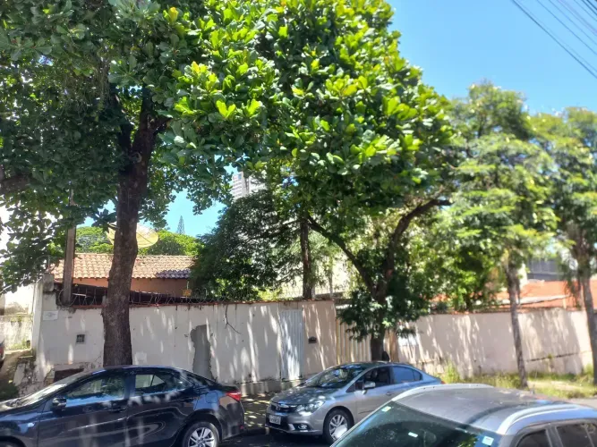 Imóvel para venda possui 1.083 metros quadrados em Cidade Alta - Piracicaba - SP