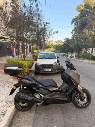 Xmax 250 melhor que zero KM