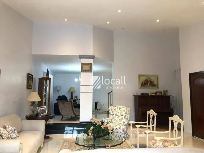 Casa com 4 quartos à venda, 340 m² por R$ 2.500.000 - Jardim Vivendas - São José do Rio Pr