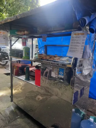 Repasse de carrinho de lanche na quentino entre bras e Nazaré com tudo motivo viagem