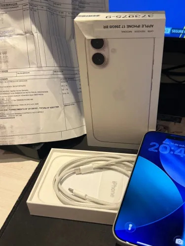 Iphone 17, 256GB, NUNCA USADO com caixa, nota fiscal e carregador