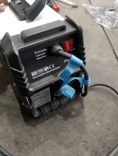 Máquina de solda DOBEVI