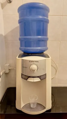 Bebedouro água 