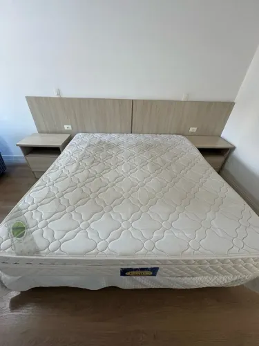 Cama e colchão king