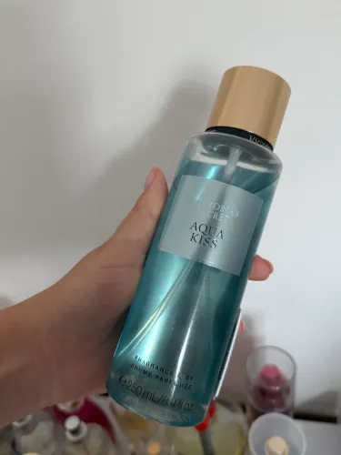 Body Splash VS Aqua Kiss