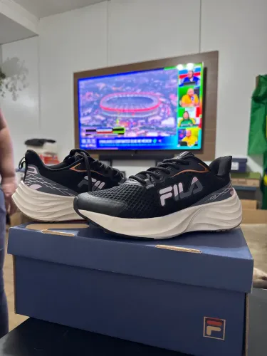 Tênis fila racer comet preto tamanho 35 novo na caixa