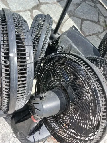 Ventilador em sucata para retirada de peças