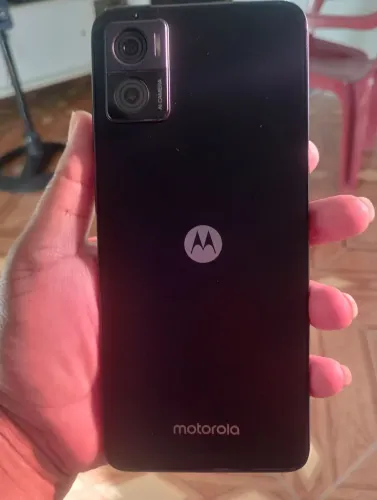 Celular Motorola E22