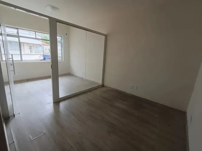 Duas salas com total de 45 m² Centro - Ribeirão Pires - SP