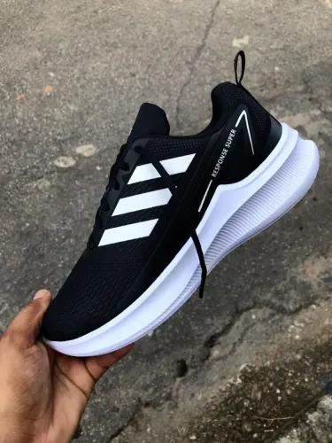 Tenis