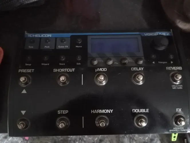 Pedaleira de voz VoiceLive2