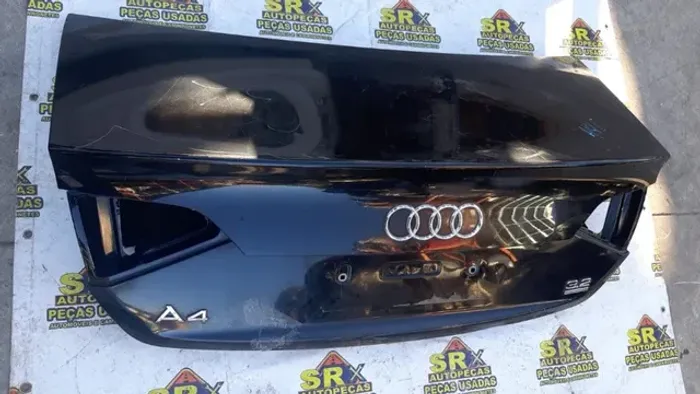Tampa Traseira Audi A4