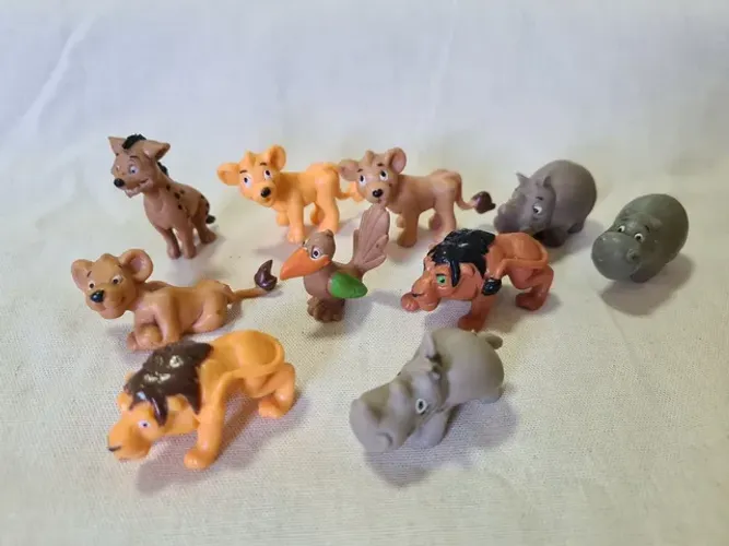 Coleção Rei Leão kinder ovo anos 90