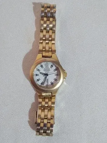 Relógio feminino guess