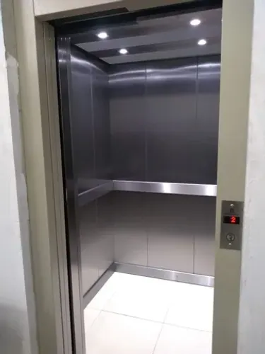 Elevadores em geral,montagem manutenção etc...