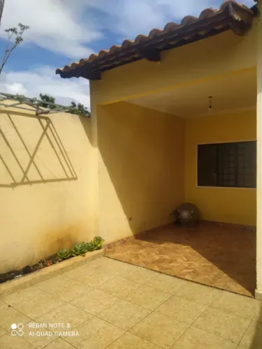 Casa no Setor Parque Flamboyant com 3 quartos