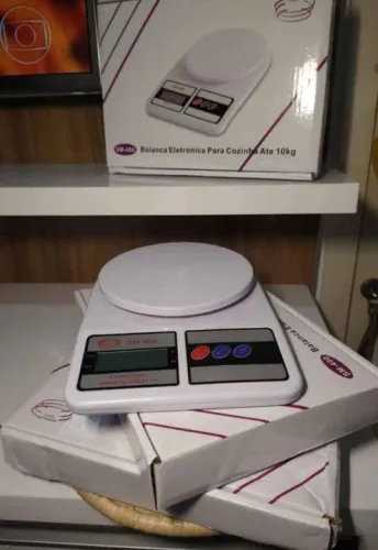 Balança Digital de Cozinha 10kg SM-400 - Nova
