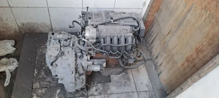 Motor Peugeot 208 2022( 5.000 KM ) C/ caixa,motor partida, alternador