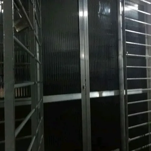 Instalação de películas fumê  em portas e janelas residências 