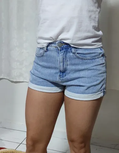 Shorts jeans feminino 