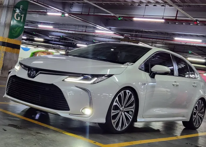 Toyota Corolla Altis Prem. Hybrid 1.8 Flex AUT 2021