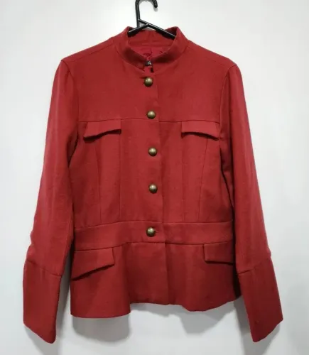 Jaqueta de lã cor Marsala Tam. M Cerom Collection