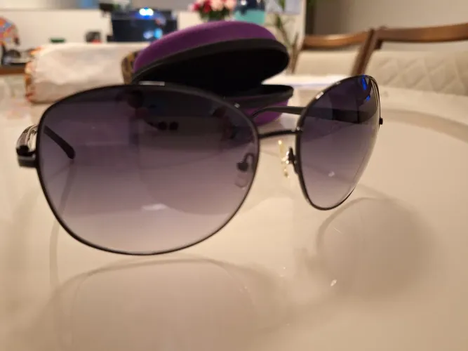 Óculos de sol feminino - Michael Kors - uma pechincha