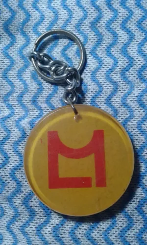 chaveiro metal leve anos 80