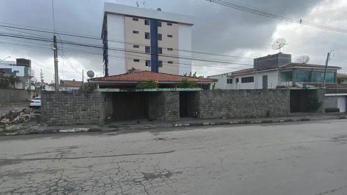 Alugo casa Mauricio de Nassau FINS Comerciais 