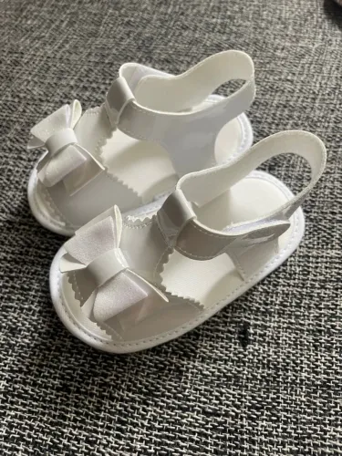 Sandália de Bebê Branca