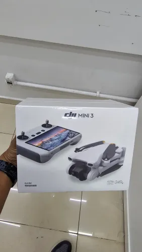 Dji mini 3 + 1 controle com tela + 1 bateria